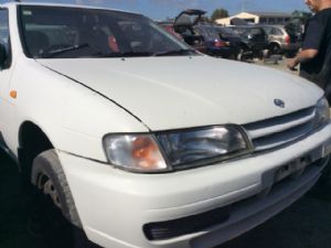 Nissan Sentra N15 1995-1997