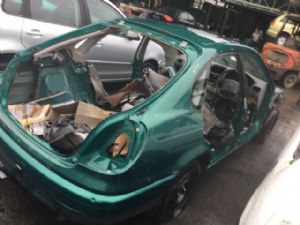 Toyota Corolla AE100