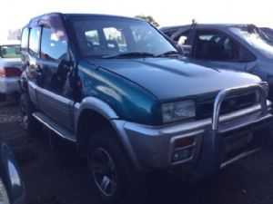 Nissan Mistral R20 1993-1996