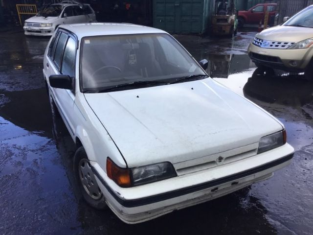 Nissan Sentra N13 1987-1991