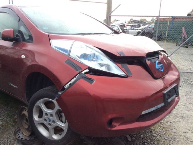 Nissan Leaf ZE0 2011-2016