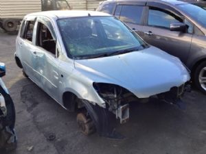 Mazda Demio DY 2002-2007