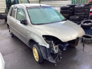 Mazda Demio DY 2002-2007