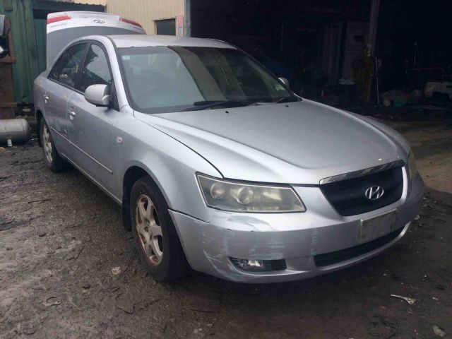Hyundai Sonata KMHET A5 2009