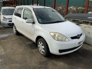 Mazda Demio DY 2002-2007