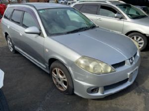 Nissan Wingroad Y11WL 2001-2004
