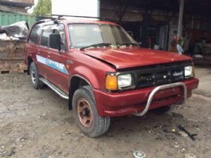 Mazda Proceed Marvie UV