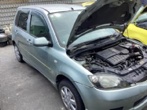 Mazda Demio DY 2002-2007