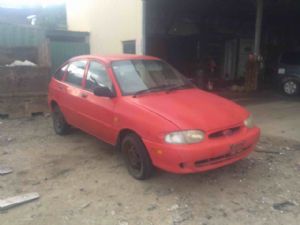 Ford Festiva WF 01/1998 - 04/2001
