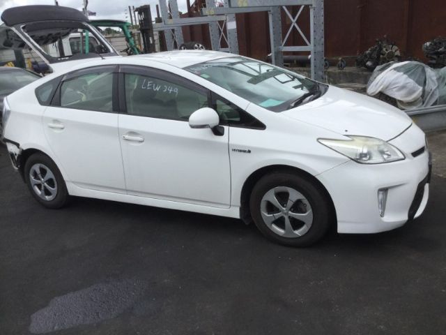 Toyota Prius ZVW30 09-15