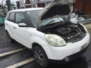Mazda Verisa DC 2WD 01/04 on