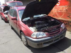 Toyota Caldina AT211