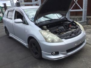 Toyota Wish ZNE10G 2003-2009
