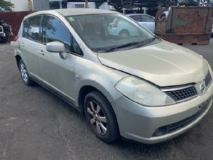 Nissan Tiida C11 2004-2007