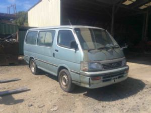 Toyota Hiace KZH110