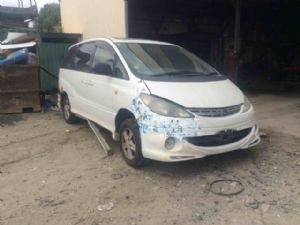 Toyota Estima MCR40