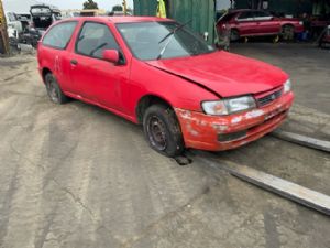 Nissan Lucino N15 1995-2000
