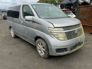 Nissan Elgrand E51 06/02-05/10