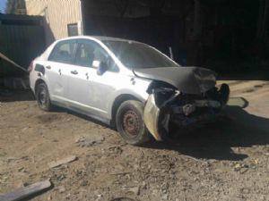 Nissan Tiida C11L 2008-2011
