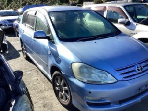 Toyota Ipsum ACM21 2001-2009