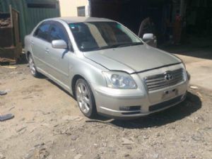 Toyota Avensis AZT250