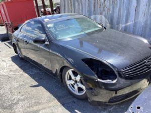 Nissan Skyline V35 2001-2004