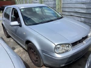 Volkswagen Golf Golf