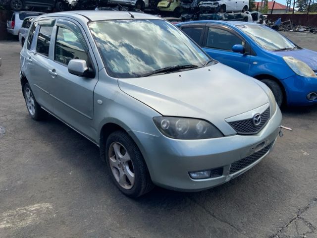 Mazda Demio DY 2002-2007