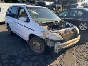 Mazda MPV LW 1999-2006