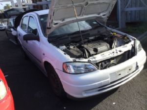Holden Astra TS 12/00-12/04