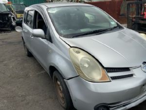 Nissan Note E11 2005-2008