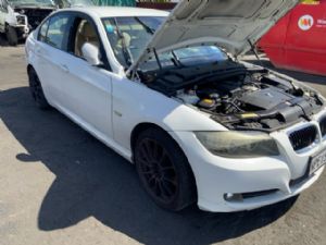 BMW 3 Series E91 320i 2005-2010