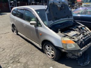 Honda Stream RN1 2001-2006