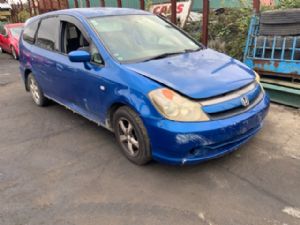 Honda Stream RN3 2001-2006