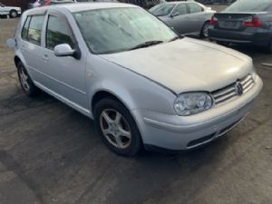 Volkswagen Golf Golf