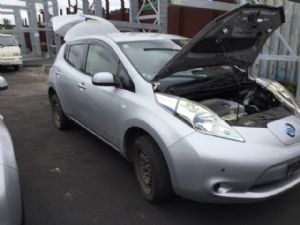 Nissan Leaf ZE0 2011-2016