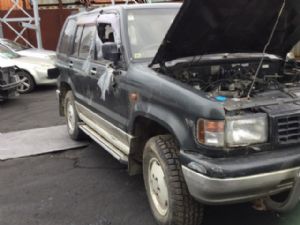 Isuzu Bighorn UBS25