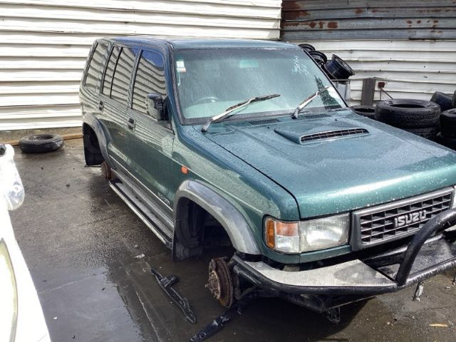 Isuzu Bighorn UBS69