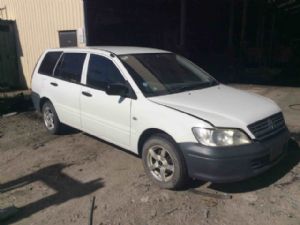 Mitsubishi Lancer CS2V