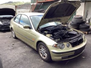 BMW 216i F46