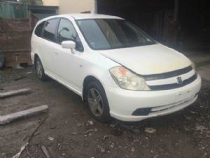 Honda Stream RN1 2001-2006