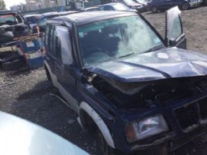 Suzuki Escudo TD11W