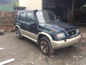 Suzuki Escudo TD11W