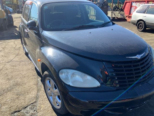 Chrysler PT Cruiser 2000 on