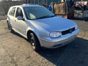 Volkswagen Golf Golf