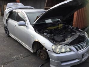 Toyota Mark X GRX120 10/04-09/06