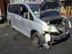 Nissan Serena C25 2005-2010