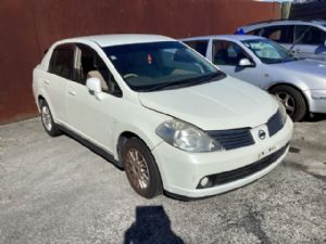 Nissan Tiida C11 2004-2007