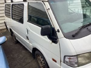 Mazda E1800 SK