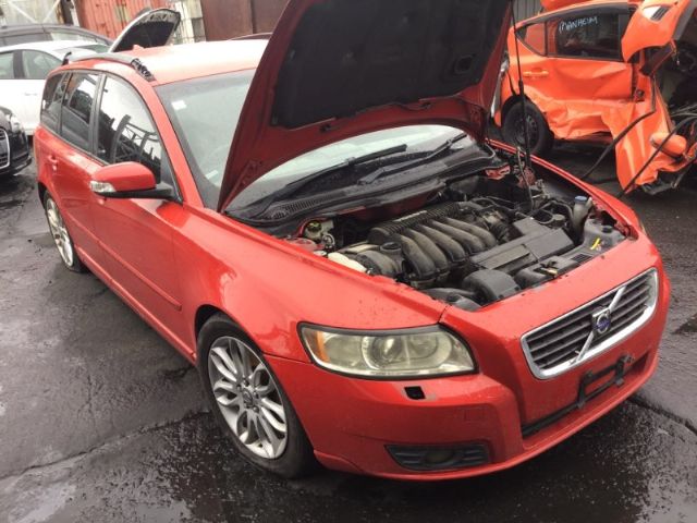 Volvo V50 2004-2012
